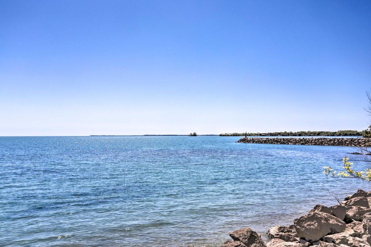 Waterfront Middle Bass Condo With Pool Access! Put-in-Bay Exterior foto